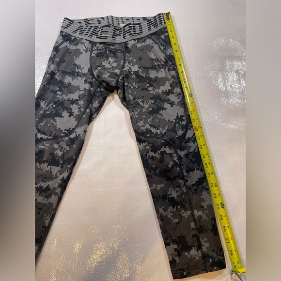Nike Pro Compression 3/4 Tights Digital Camo Athletic Pants‎ Hypercool M - Picture 5 of 6